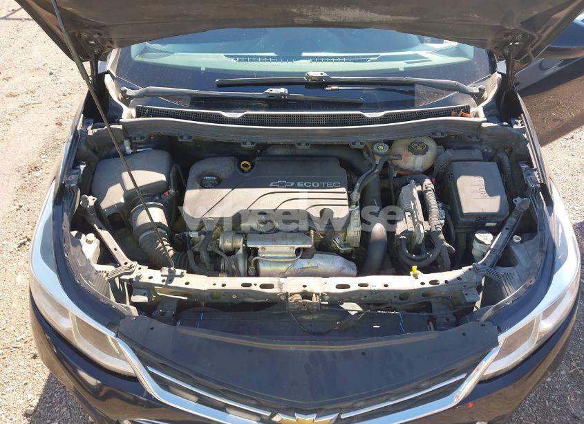 Photo 10 of 2017 Chevrolet Cruze LT AUTO (VIN 1G1BE5SM8H7234664)