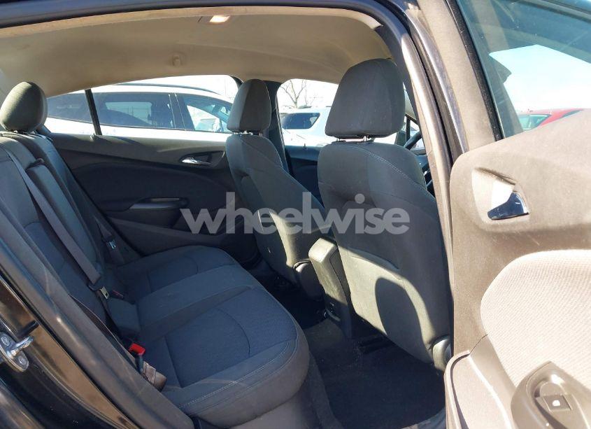 Photo 8 of 2017 Chevrolet Cruze LT AUTO (VIN 1G1BE5SM8H7234664)