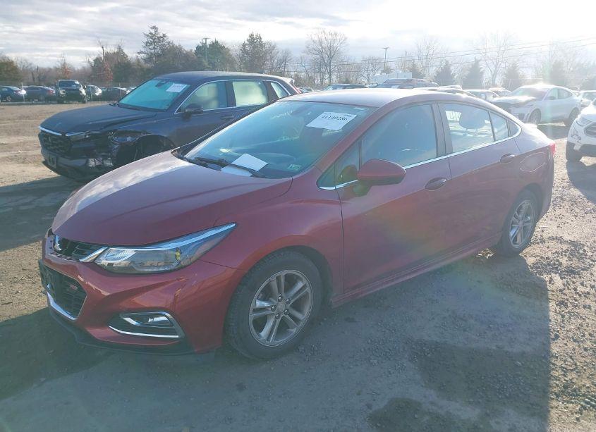 Photo 2 of 2017 Chevrolet Cruze LT AUTO (VIN 1G1BE5SM8H7254834)