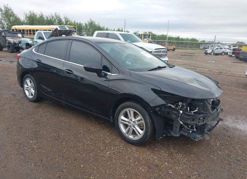 2017 Chevrolet Cruze LT AUTO (VIN 1G1BE5SM8H7256955) main photo