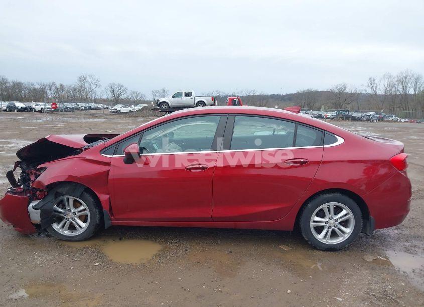 Photo 14 of 2017 Chevrolet Cruze LT AUTO (VIN 1G1BE5SM8H7257121)