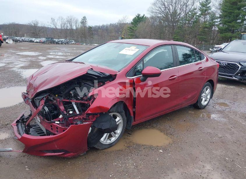 Photo 2 of 2017 Chevrolet Cruze LT AUTO (VIN 1G1BE5SM8H7257121)