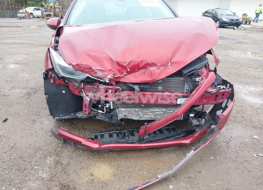 Photo 6 of 2017 Chevrolet Cruze LT AUTO (VIN 1G1BE5SM8H7257121)