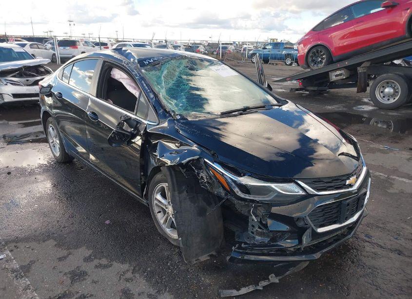 Photo 6 of 2017 Chevrolet Cruze LT AUTO (VIN 1G1BE5SM8H7271732)