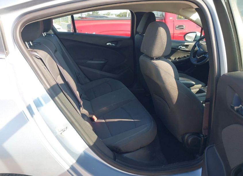 Photo 8 of 2017 Chevrolet Cruze LT AUTO (VIN 1G1BE5SM8H7274419)