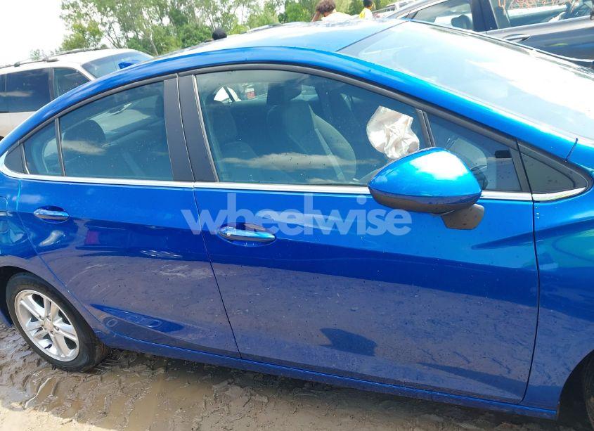 Photo 13 of 2017 Chevrolet Cruze LT AUTO (VIN 1G1BE5SM8H7276560)