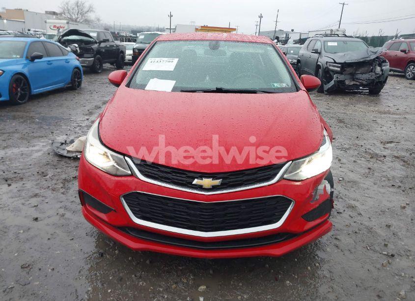 Photo 11 of 2018 Chevrolet Cruze LT AUTO (VIN 1G1BE5SM8J7119374)