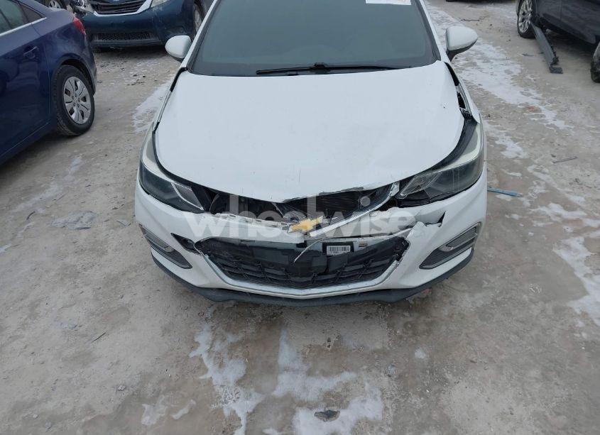 Photo 13 of 2018 Chevrolet Cruze LT AUTO (VIN 1G1BE5SM8J7138717)