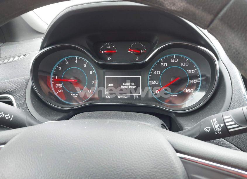 Photo 7 of 2018 Chevrolet Cruze LT AUTO (VIN 1G1BE5SM8J7138717)