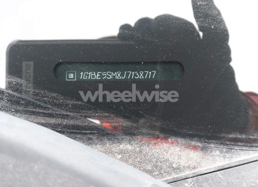 Photo 9 of 2018 Chevrolet Cruze LT AUTO (VIN 1G1BE5SM8J7138717)