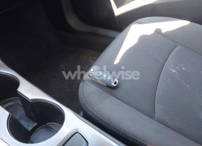 Photo 11 of 2018 Chevrolet Cruze LT AUTO (VIN 1G1BE5SM8J7155663)