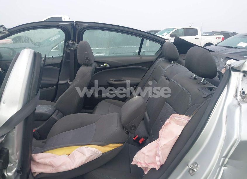 Photo 8 of 2018 Chevrolet Cruze LT AUTO (VIN 1G1BE5SM8J7175329)