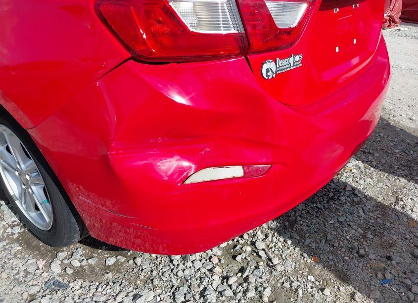 Photo 18 of 2018 Chevrolet Cruze LT AUTO (VIN 1G1BE5SM8J7196200)