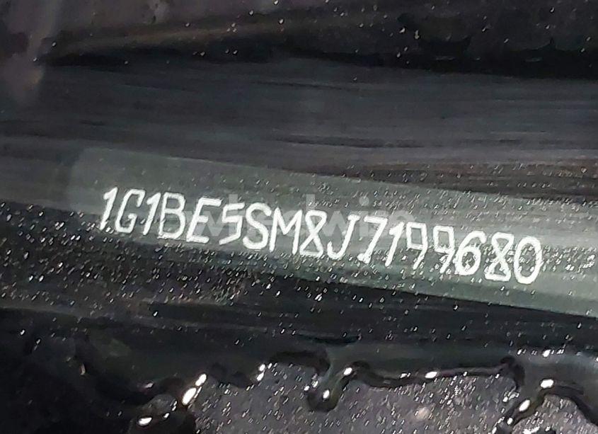 Photo 9 of 2018 Chevrolet Cruze LT AUTO (VIN 1G1BE5SM8J7199680)