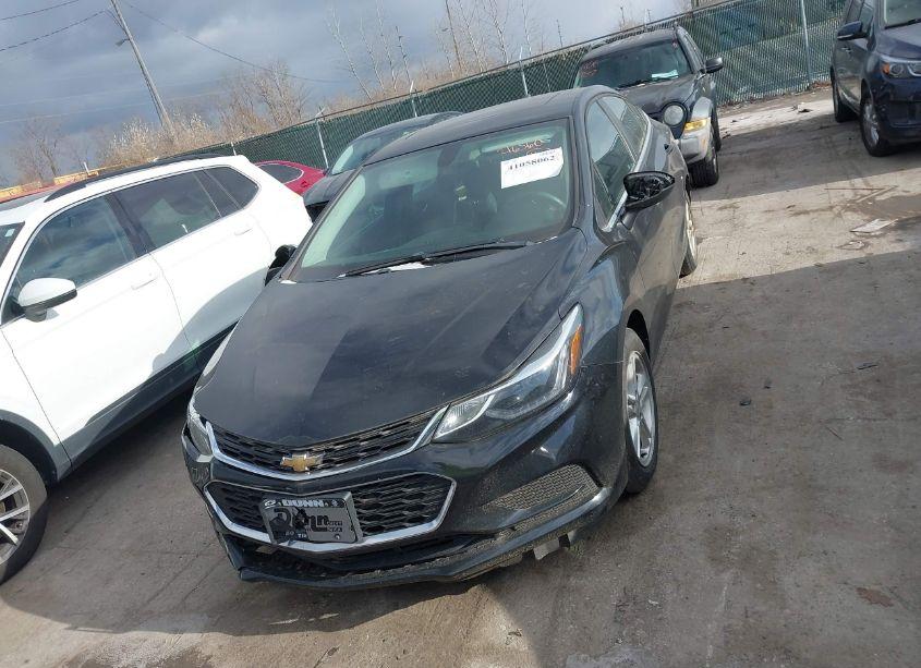 Photo 12 of 2018 Chevrolet Cruze LT AUTO (VIN 1G1BE5SM8J7216560)