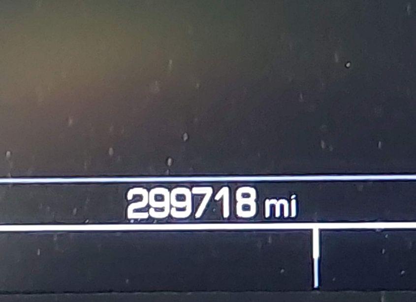 Photo 15 of 2018 Chevrolet Cruze LT AUTO (VIN 1G1BE5SM8J7219586)