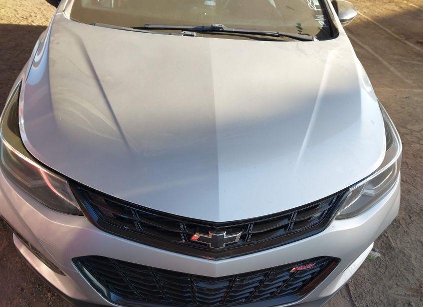 Photo 6 of 2018 Chevrolet Cruze LT AUTO (VIN 1G1BE5SM8J7219586)