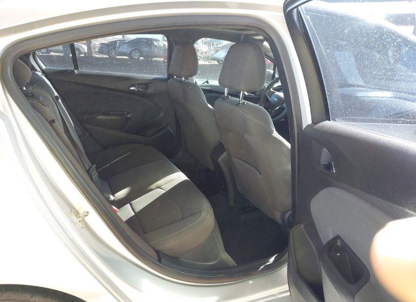 Photo 8 of 2018 Chevrolet Cruze LT AUTO (VIN 1G1BE5SM8J7219586)