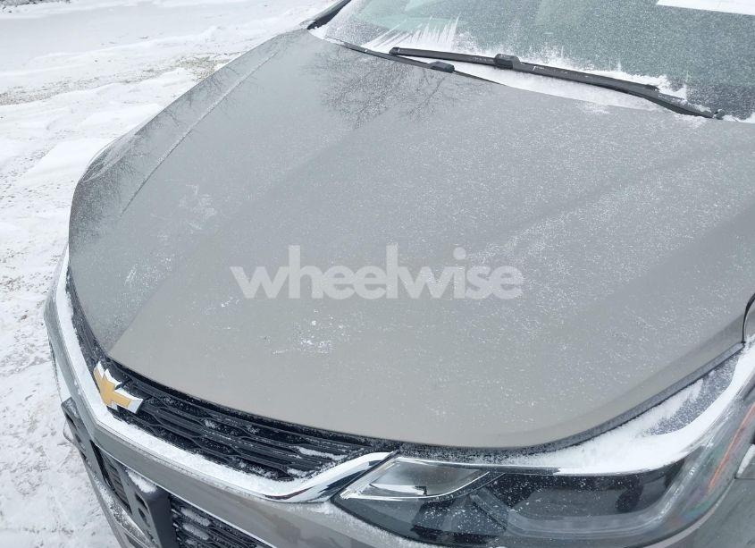 Photo 10 of 2018 Chevrolet Cruze LT AUTO (VIN 1G1BE5SM8J7224299)
