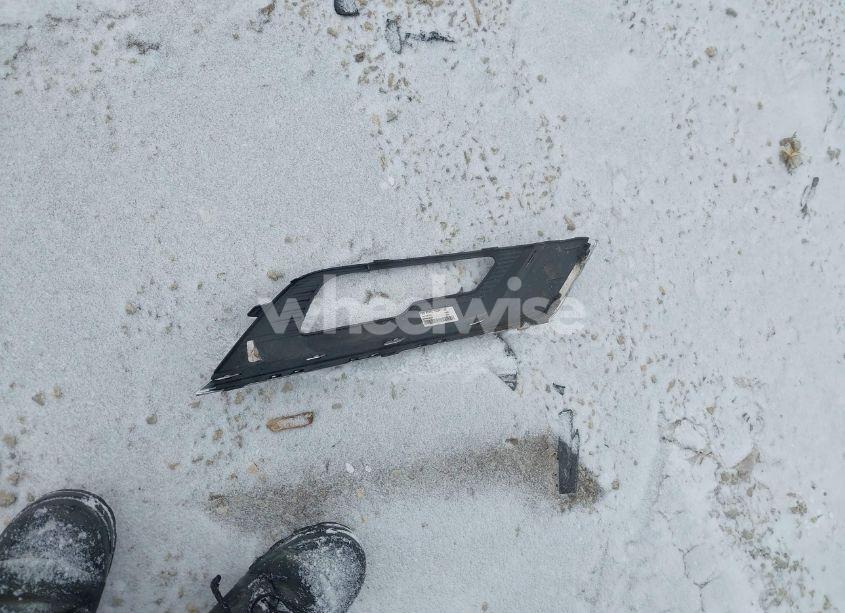 Photo 12 of 2018 Chevrolet Cruze LT AUTO (VIN 1G1BE5SM8J7224299)