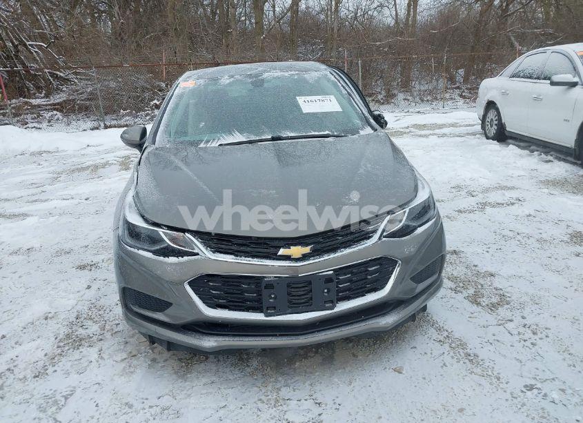 Photo 13 of 2018 Chevrolet Cruze LT AUTO (VIN 1G1BE5SM8J7224299)