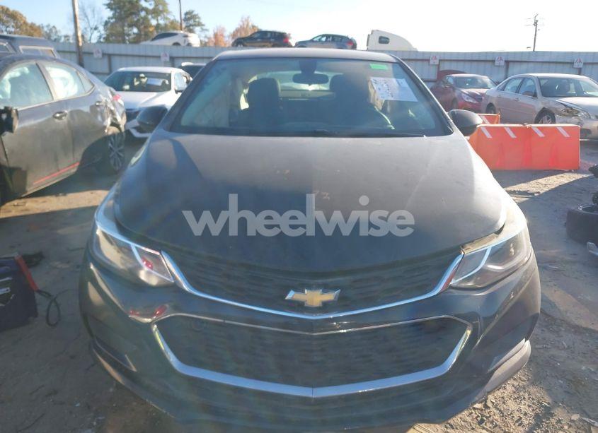 Photo 12 of 2018 Chevrolet Cruze LT AUTO (VIN 1G1BE5SM8J7247422)