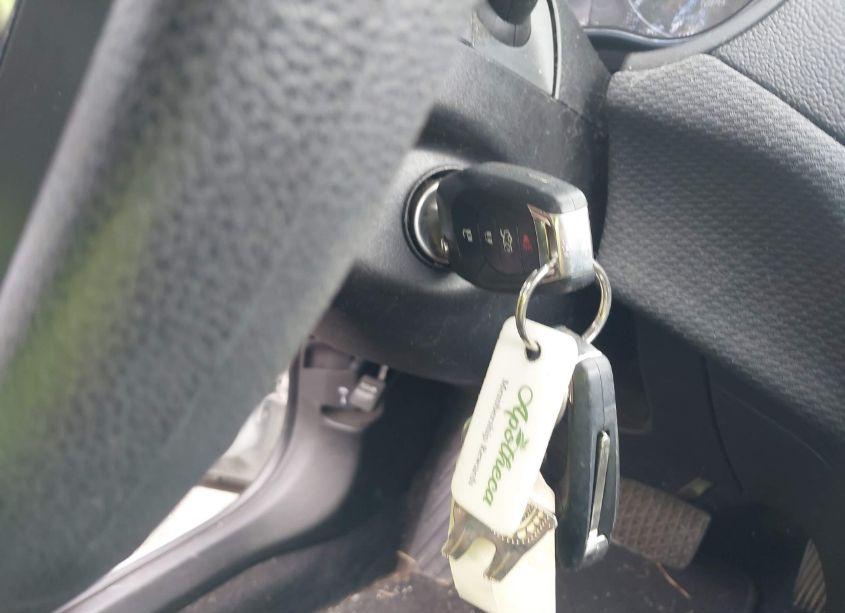 Photo 11 of 2018 Chevrolet Cruze LT AUTO (VIN 1G1BE5SM8J7248442)