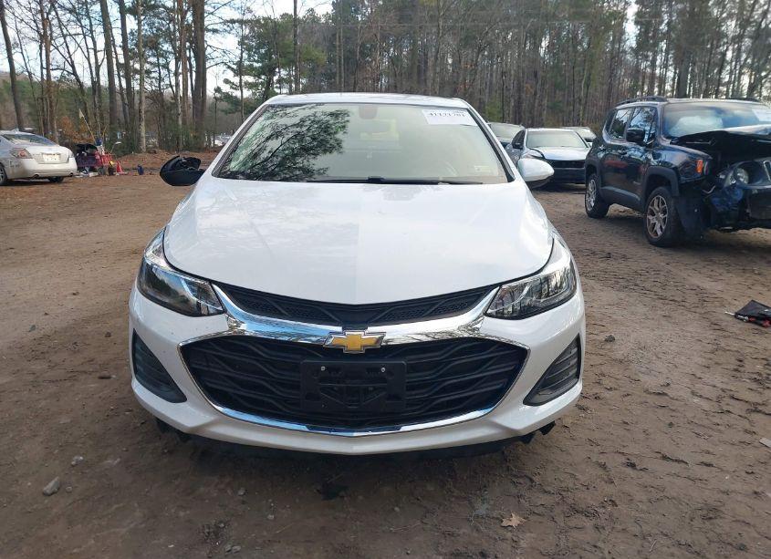 Photo 12 of 2019 Chevrolet Cruze LT (VIN 1G1BE5SM8K7111602)
