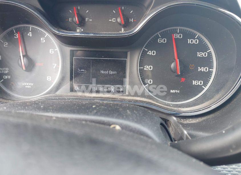 Photo 7 of 2019 Chevrolet Cruze LT (VIN 1G1BE5SM8K7121191)