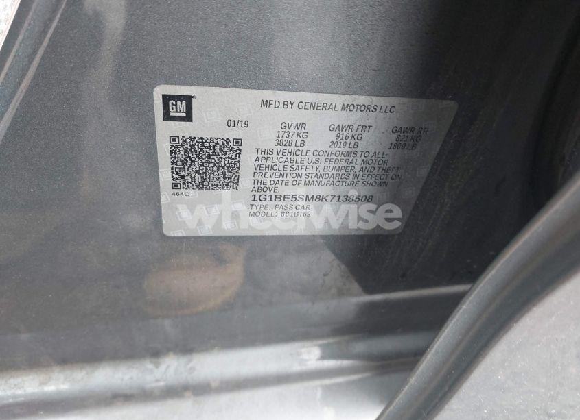 Photo 9 of 2019 Chevrolet Cruze LT (VIN 1G1BE5SM8K7138508)