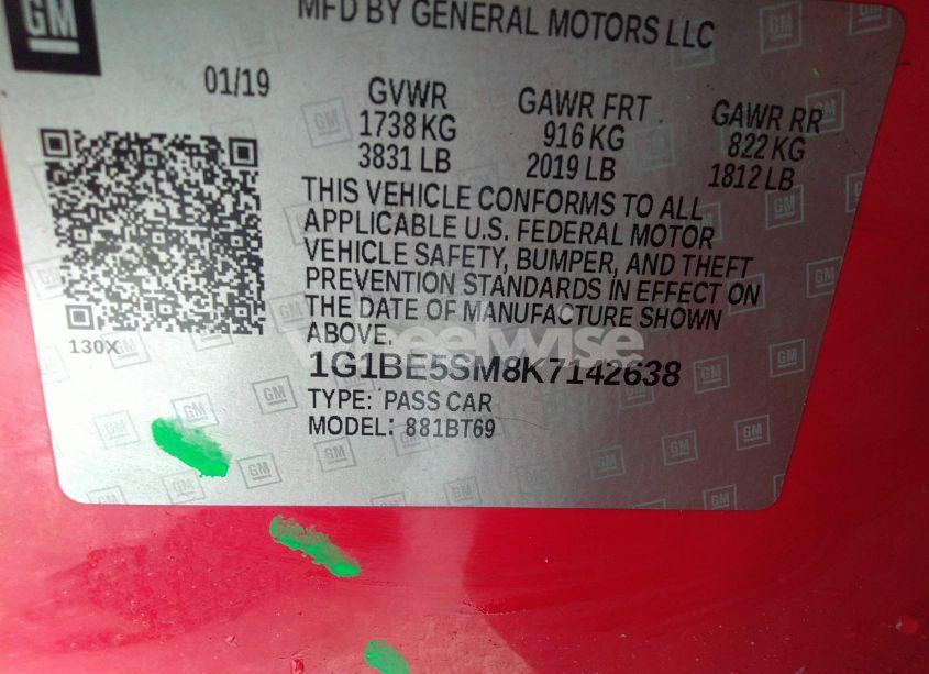 Photo 9 of 2019 Chevrolet Cruze LT (VIN 1G1BE5SM8K7142638)