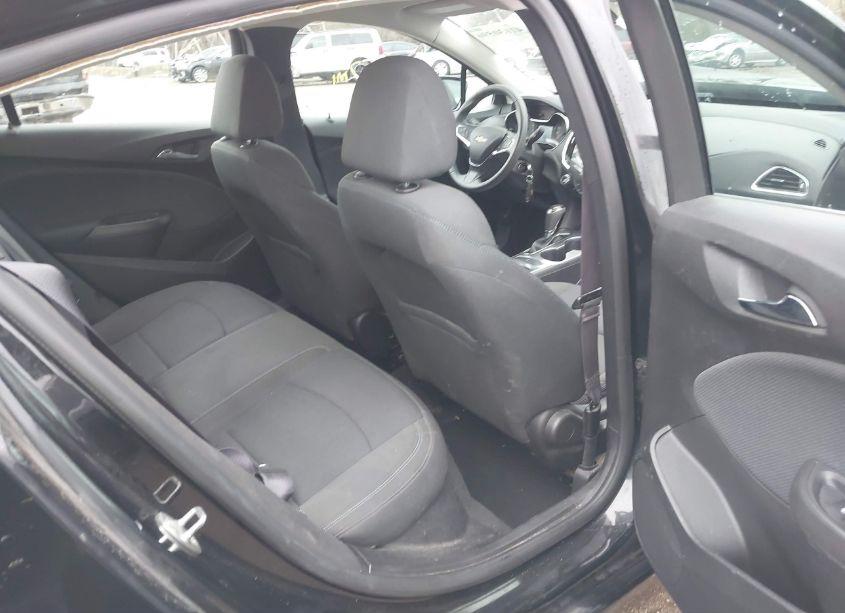 Photo 8 of 2016 Chevrolet Cruze LT AUTO (VIN 1G1BE5SM9G7243498)