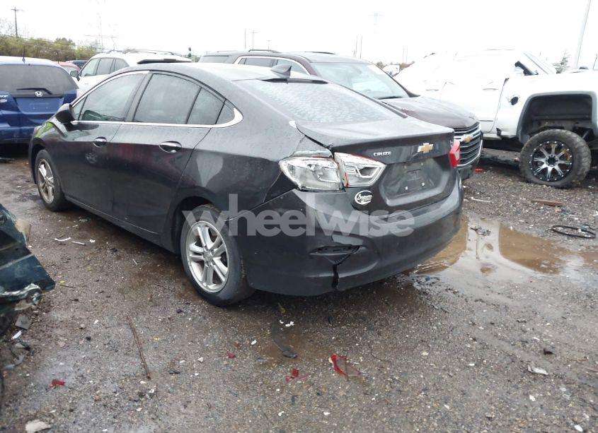 Photo 3 of 2016 Chevrolet Cruze LT AUTO (VIN 1G1BE5SM9G7274914)