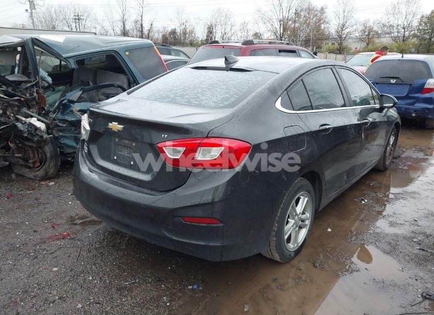 Photo 4 of 2016 Chevrolet Cruze LT AUTO (VIN 1G1BE5SM9G7274914)