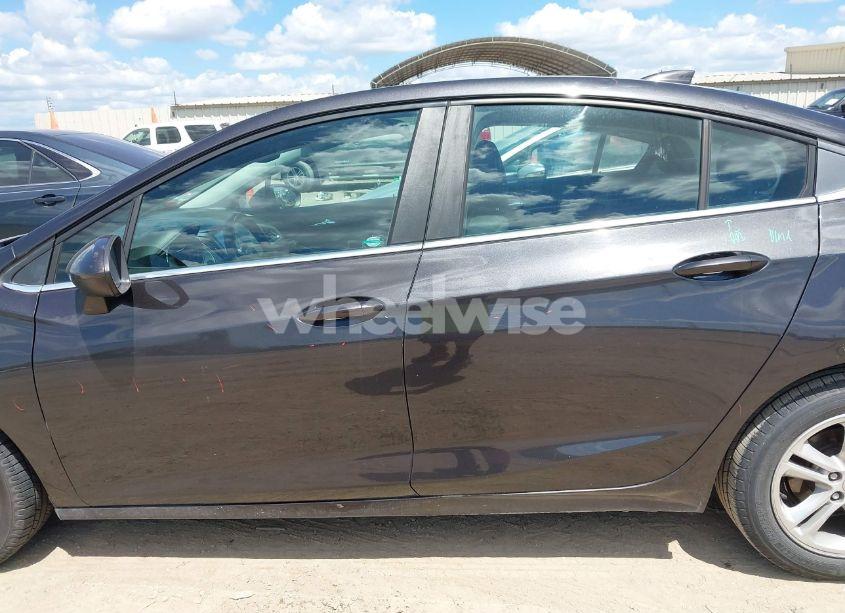 Photo 15 of 2016 Chevrolet Cruze LT AUTO (VIN 1G1BE5SM9G7276968)