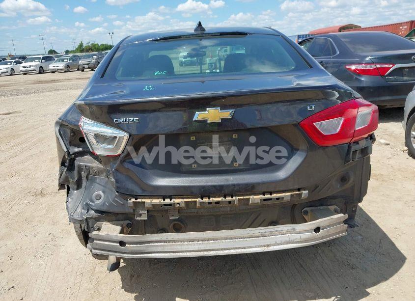 Photo 17 of 2016 Chevrolet Cruze LT AUTO (VIN 1G1BE5SM9G7276968)