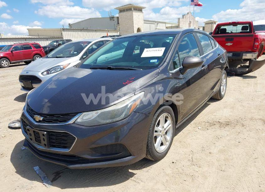 Photo 2 of 2016 Chevrolet Cruze LT AUTO (VIN 1G1BE5SM9G7276968)