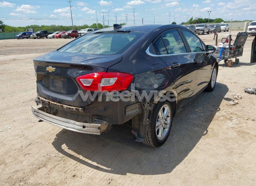 Photo 4 of 2016 Chevrolet Cruze LT AUTO (VIN 1G1BE5SM9G7276968)