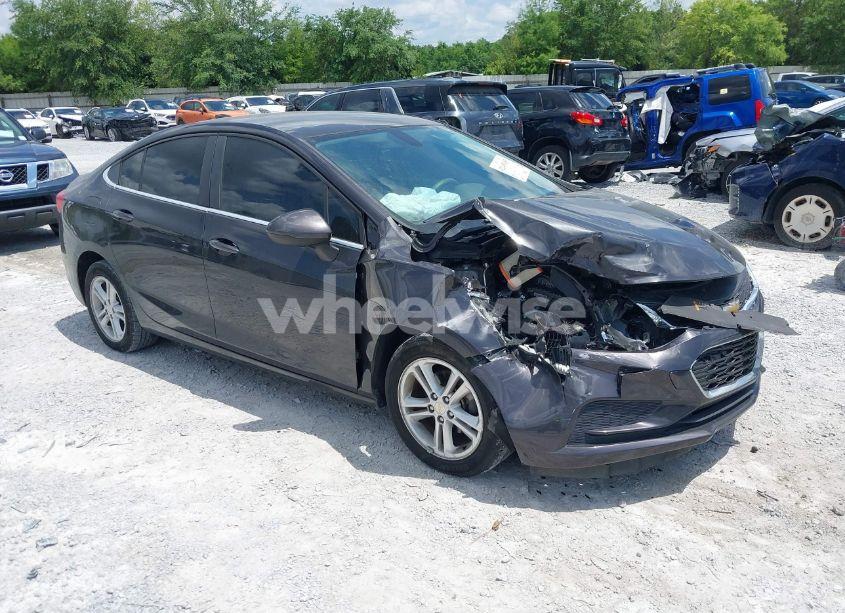 2016 Chevrolet Cruze LT AUTO (VIN 1G1BE5SM9G7281202) main photo