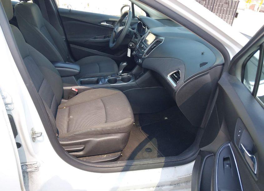 Photo 5 of 2016 Chevrolet Cruze LT AUTO (VIN 1G1BE5SM9G7283127)