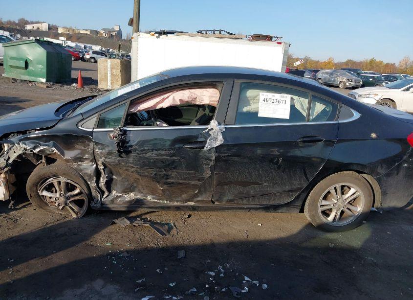 Photo 14 of 2016 Chevrolet Cruze LT AUTO (VIN 1G1BE5SM9G7287551)