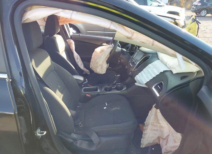 Photo 5 of 2016 Chevrolet Cruze LT AUTO (VIN 1G1BE5SM9G7287551)