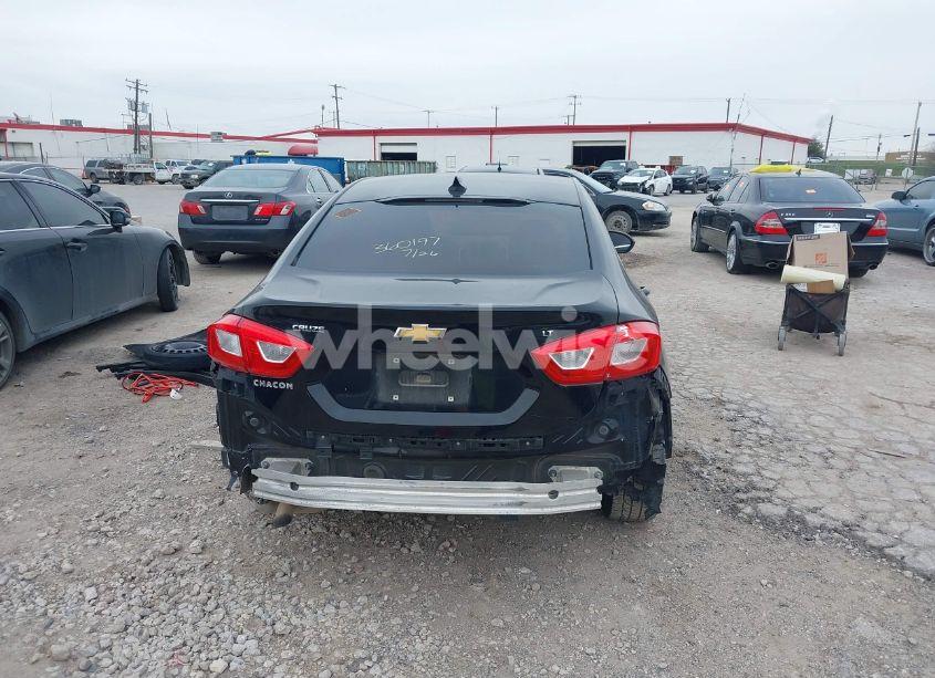 Photo 17 of 2016 Chevrolet Cruze LT AUTO (VIN 1G1BE5SM9G7299425)