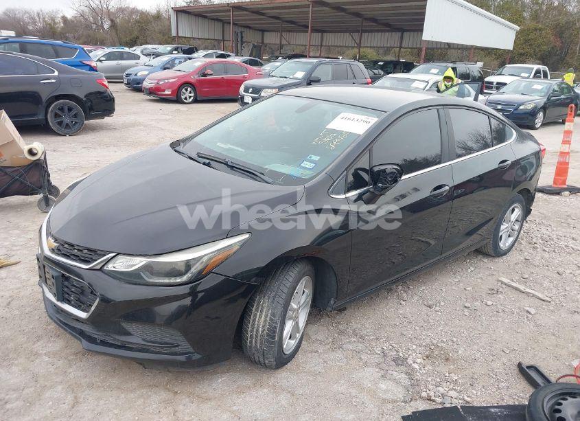 Photo 2 of 2016 Chevrolet Cruze LT AUTO (VIN 1G1BE5SM9G7299425)
