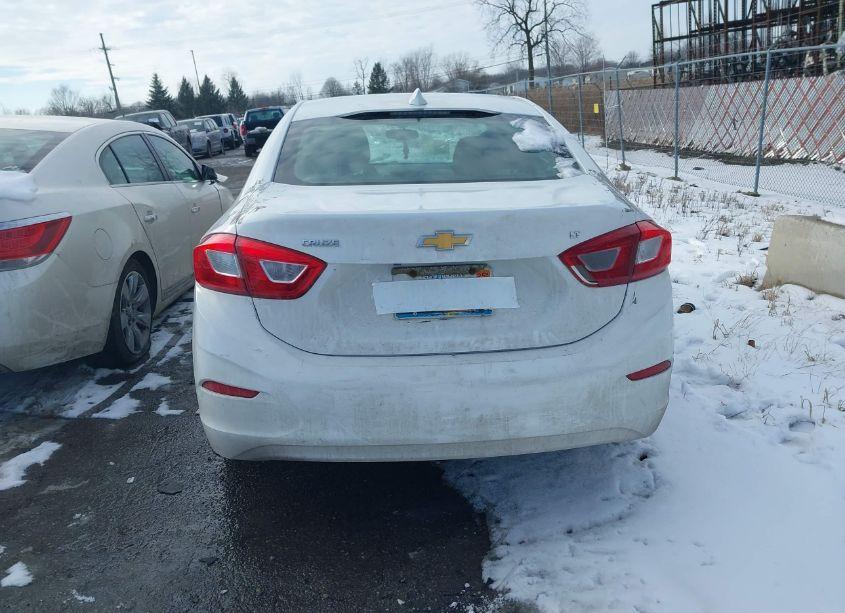 Photo 16 of 2016 Chevrolet Cruze LT AUTO (VIN 1G1BE5SM9G7317633)
