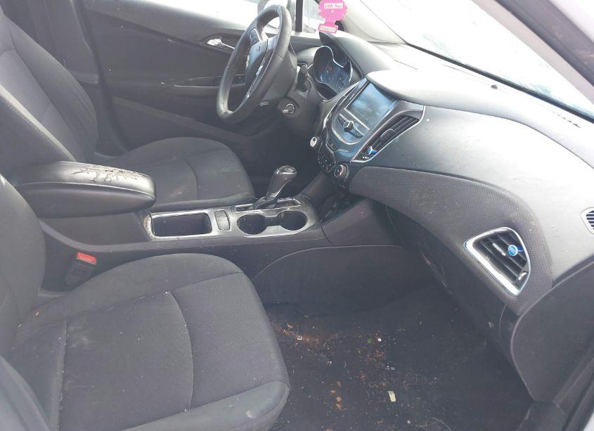 Photo 5 of 2016 Chevrolet Cruze LT AUTO (VIN 1G1BE5SM9G7317633)