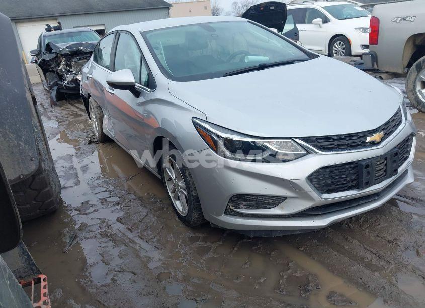 2016 Chevrolet Cruze LT AUTO (VIN 1G1BE5SM9G7319009) main photo