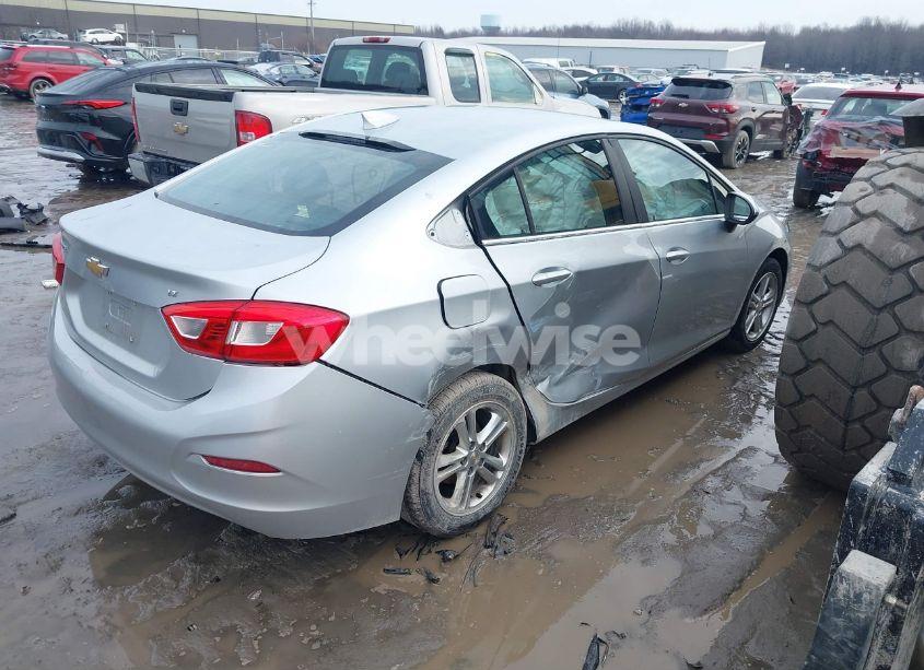 Photo 13 of 2016 Chevrolet Cruze LT AUTO (VIN 1G1BE5SM9G7319009)