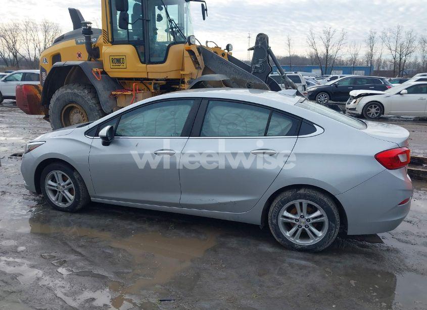Photo 14 of 2016 Chevrolet Cruze LT AUTO (VIN 1G1BE5SM9G7319009)