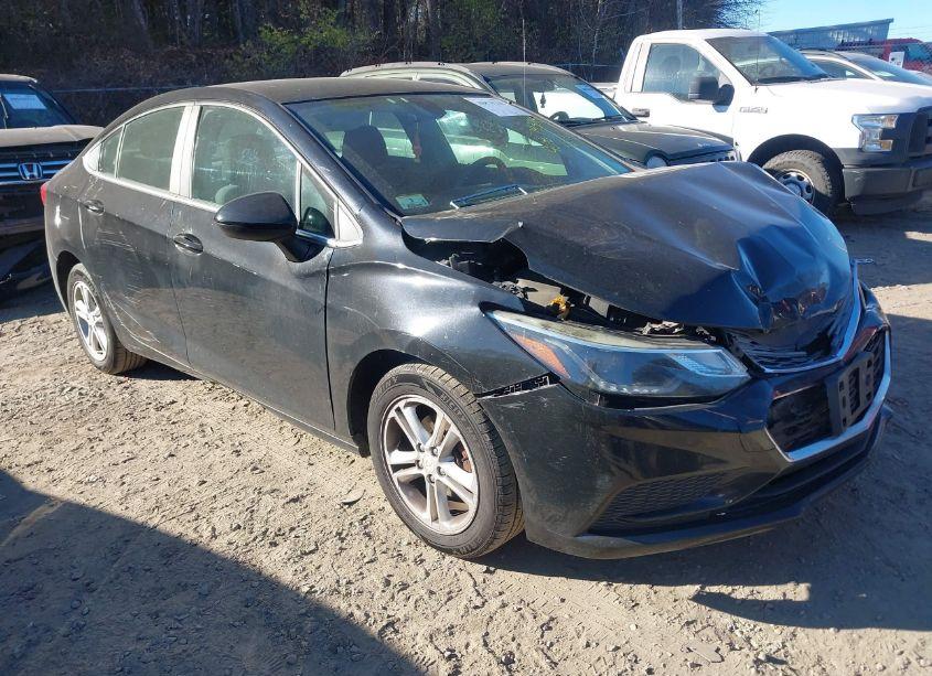 2017 Chevrolet Cruze LT AUTO (VIN 1G1BE5SM9H7102254) main photo